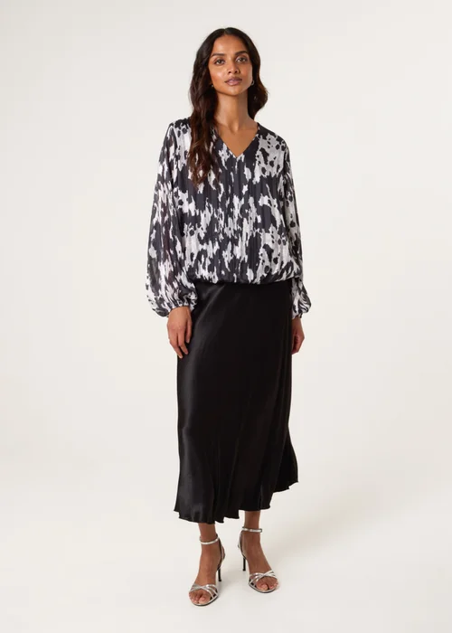 Blue Vanilla Black Metallic V Neck Bubble Hem Blouse - S Image 2