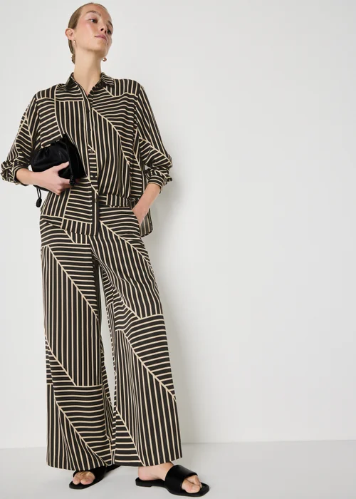 Et Vous Camel Stripe Satin Wide Leg Co Ord Trousers - 22/L29 Image 1