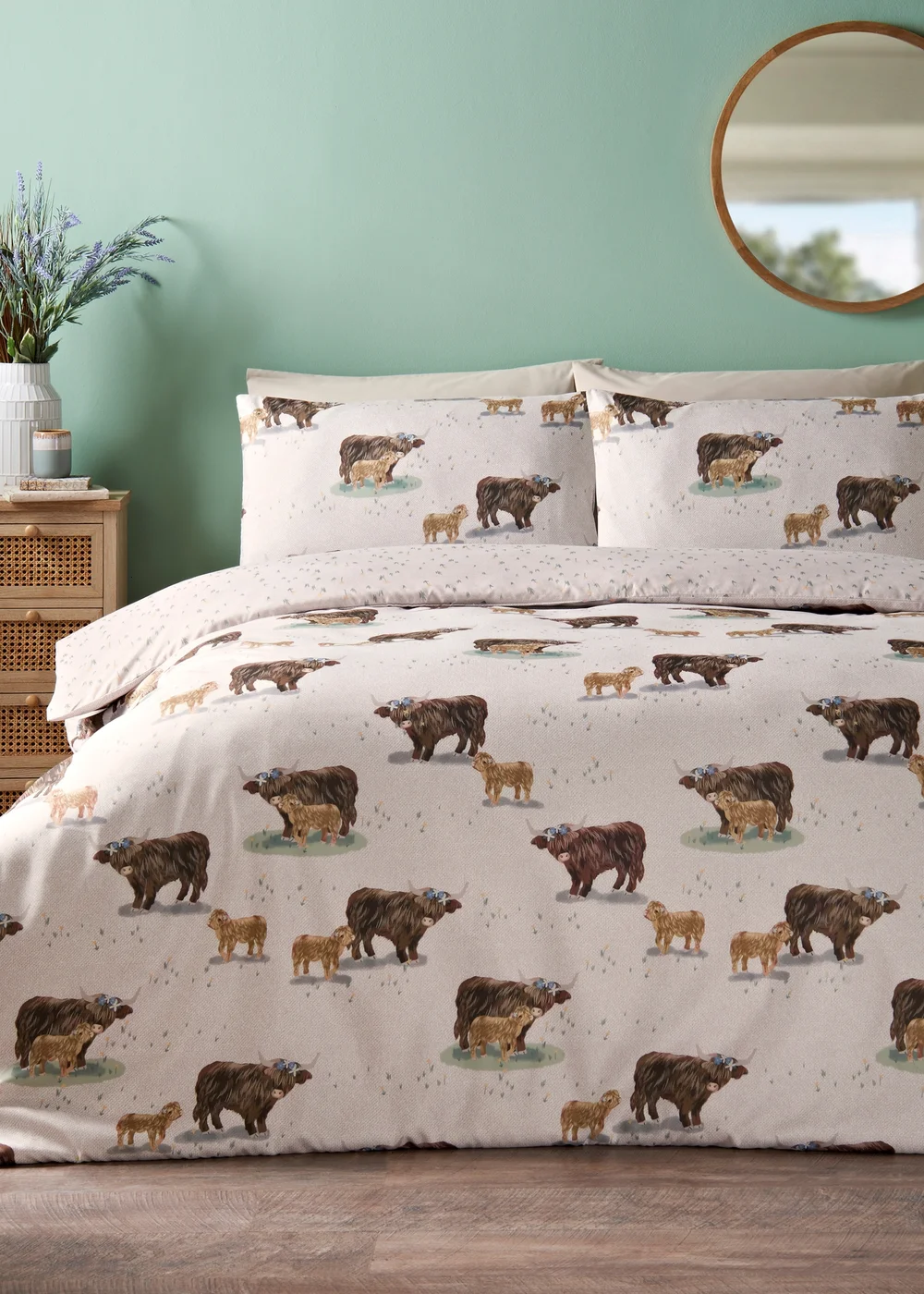 Multicolour Highland Cow Duvet Set - Single Image 1