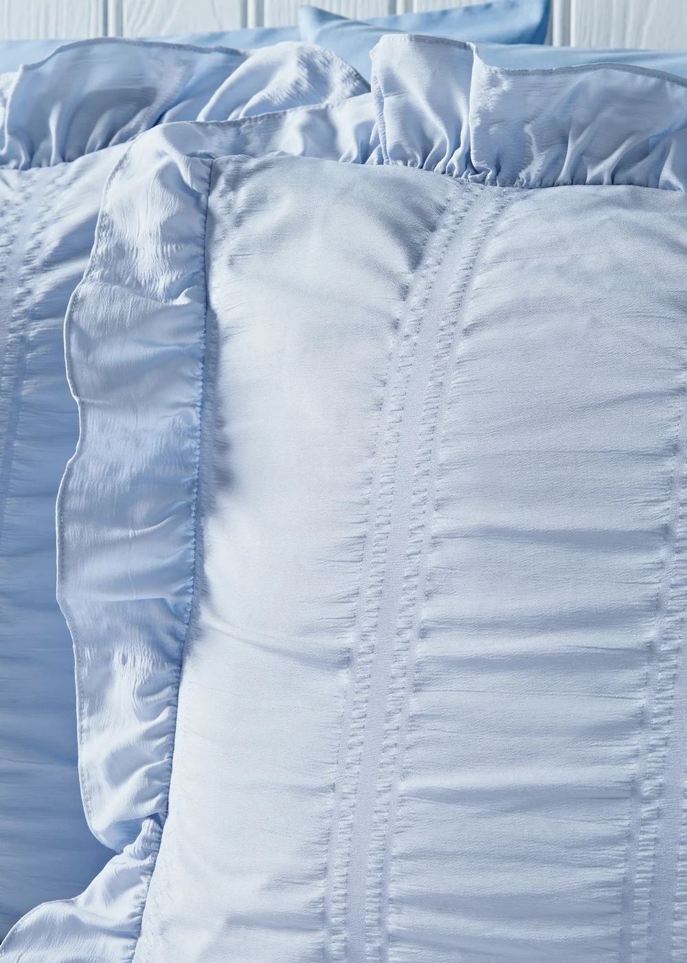 Blue Seersucker Frill Duvet Set - Double Image 2