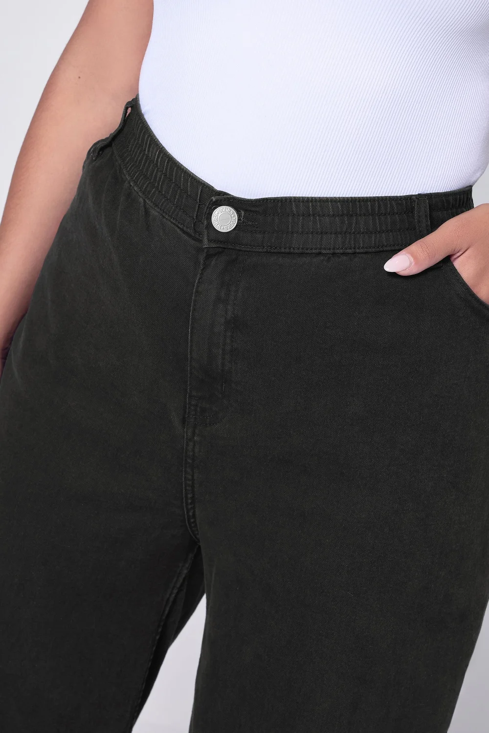 Yours Curve Black Wide Leg Puddle Jeans - 30-32 Image 4