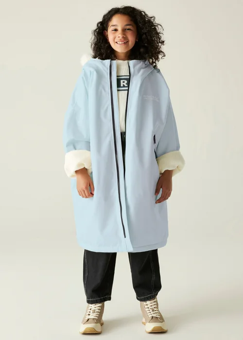 Regatta Pastel Blue Kids' Changing Robe (3-13 yrs) - 3-5 Yrs Image 3