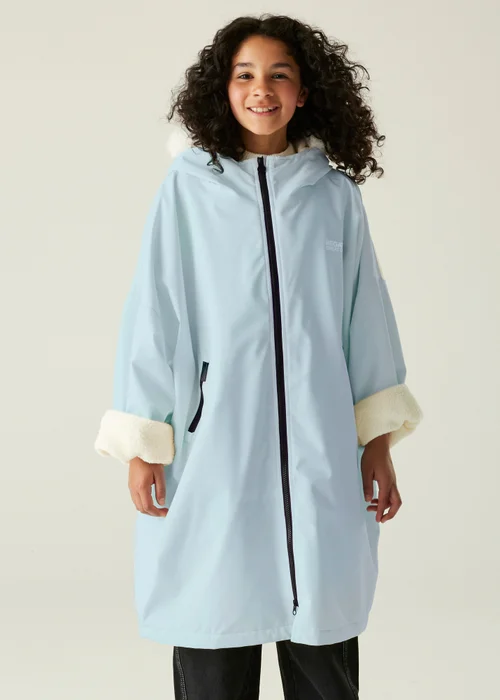 Regatta Pastel Blue Kids' Changing Robe (3-13 yrs) - 3-5 Yrs Image 1