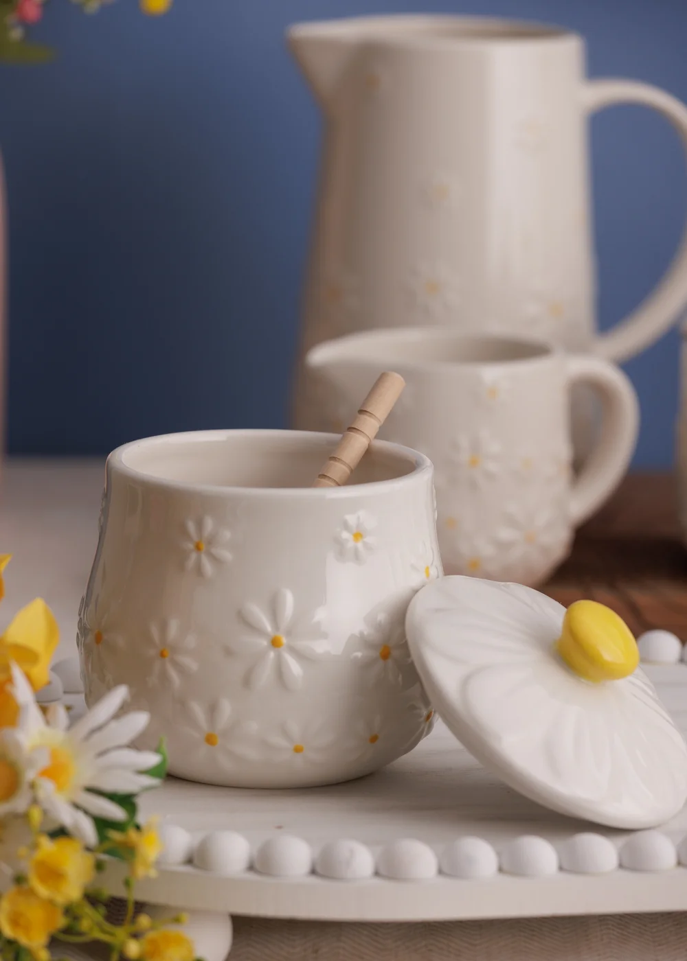 Price & Kensington Cream Daisy Honey Pot & Drizzler - One Size Image 3