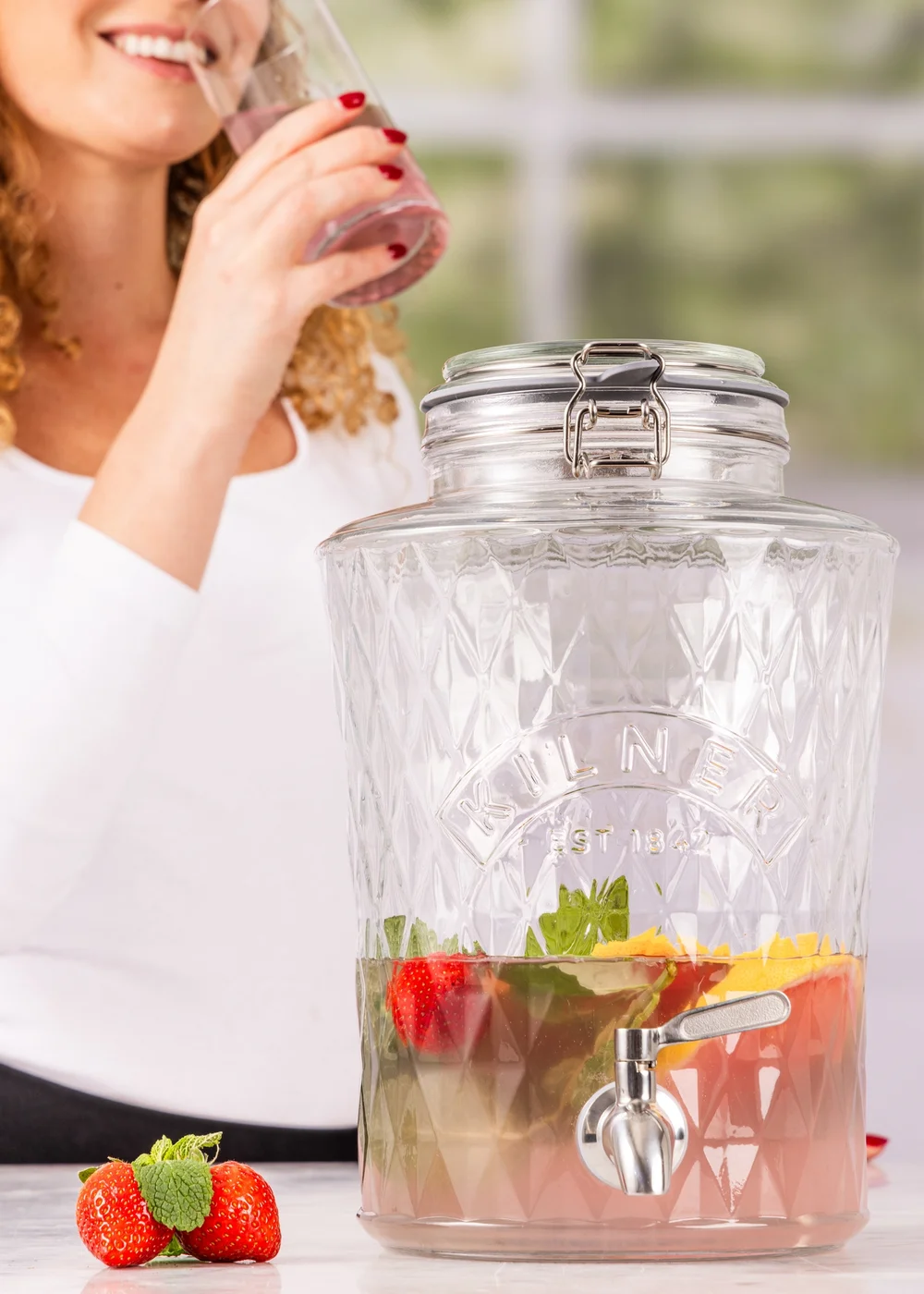 Kilner Clip Top Diamond Drinks Dispenser 5L - One Size Image 3