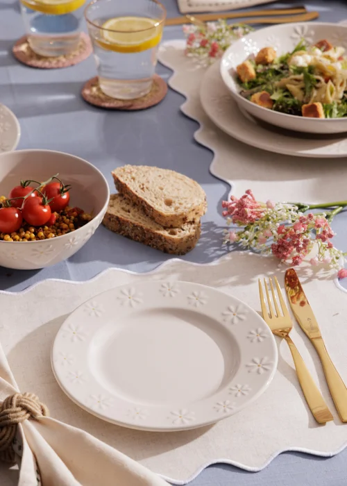 Price & Kensington Daisy Set of 4 Side Plates 21cm - One Size Image 3