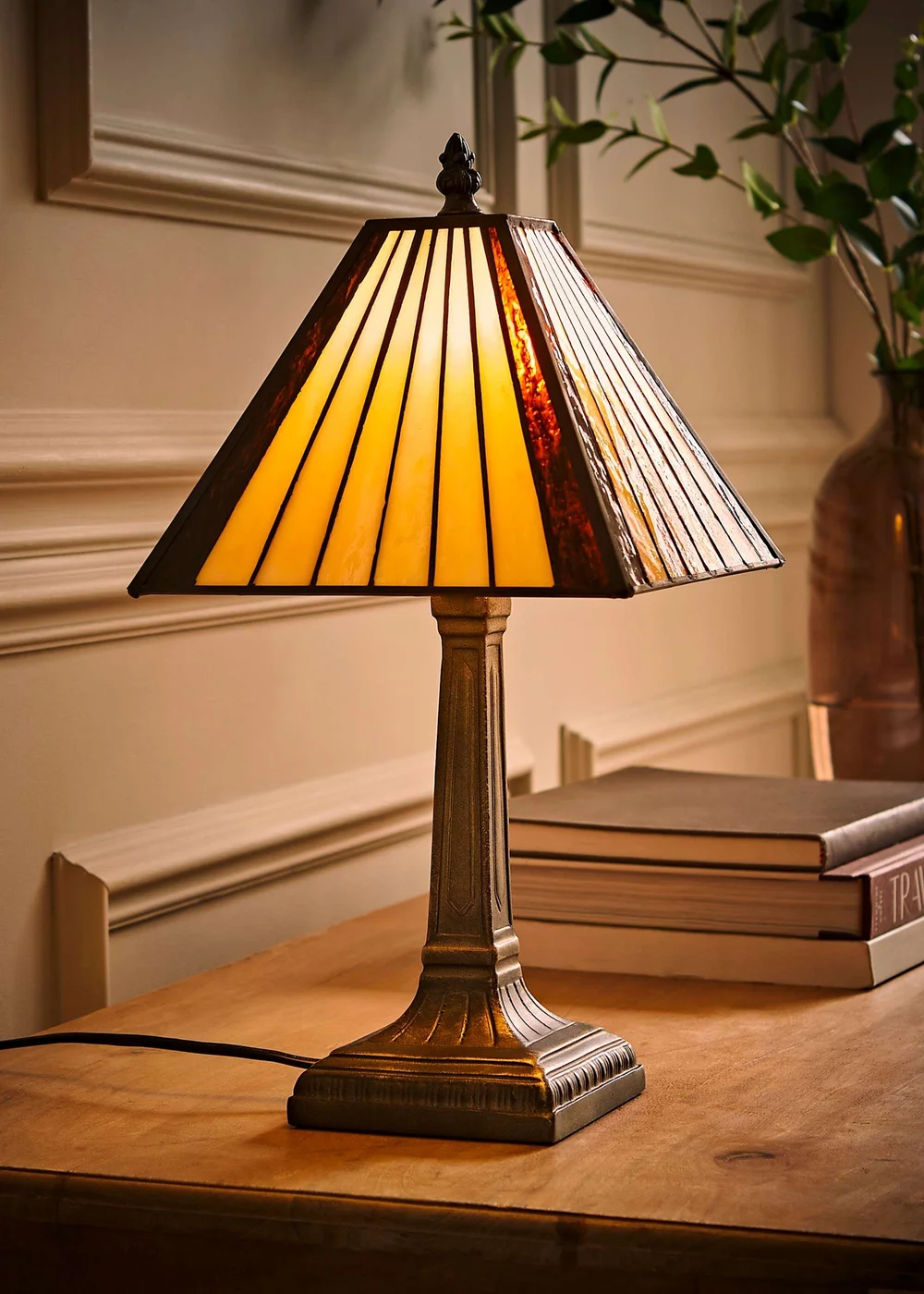 ValueLights Tiffany Stained Glass Antique Brass Table Lamp - One Size Image 3