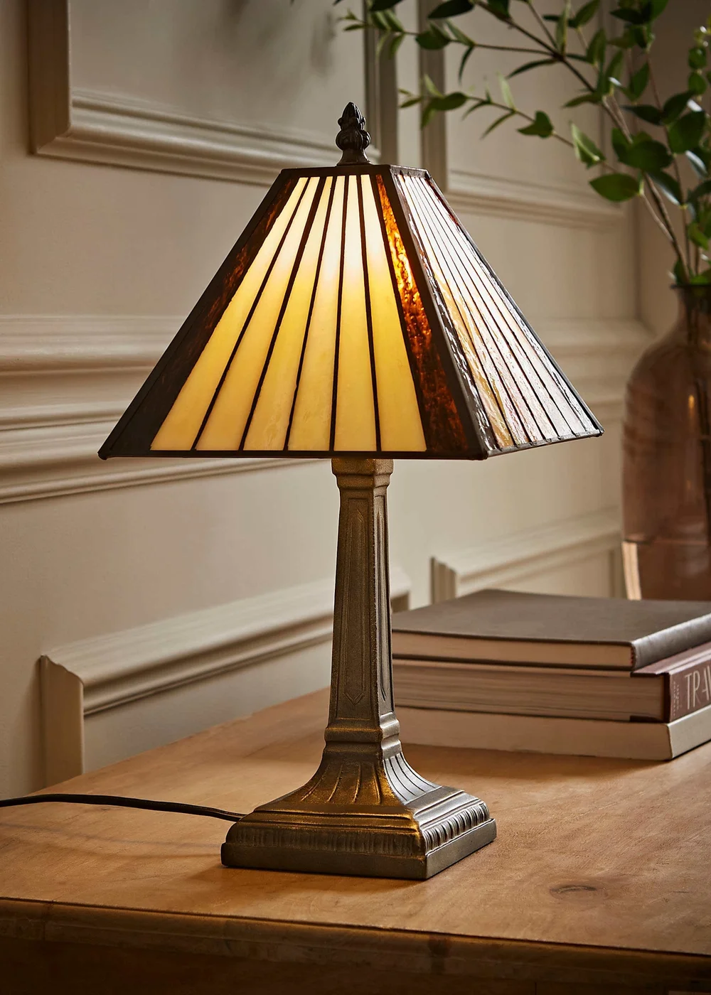 ValueLights Tiffany Stained Glass Antique Brass Table Lamp - One Size Image 1