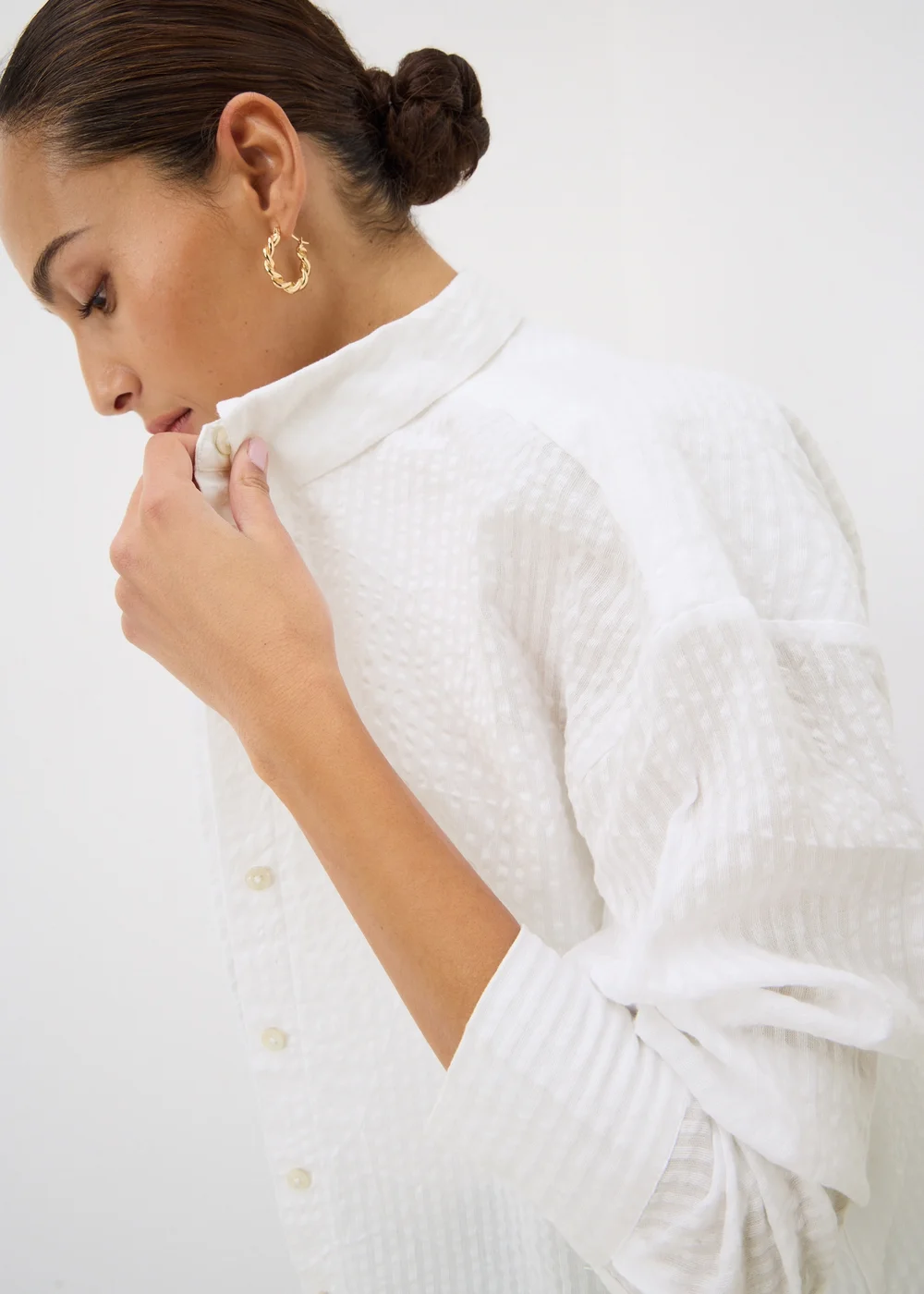 White Stripe Seersucker Shirt - 8 Image 4