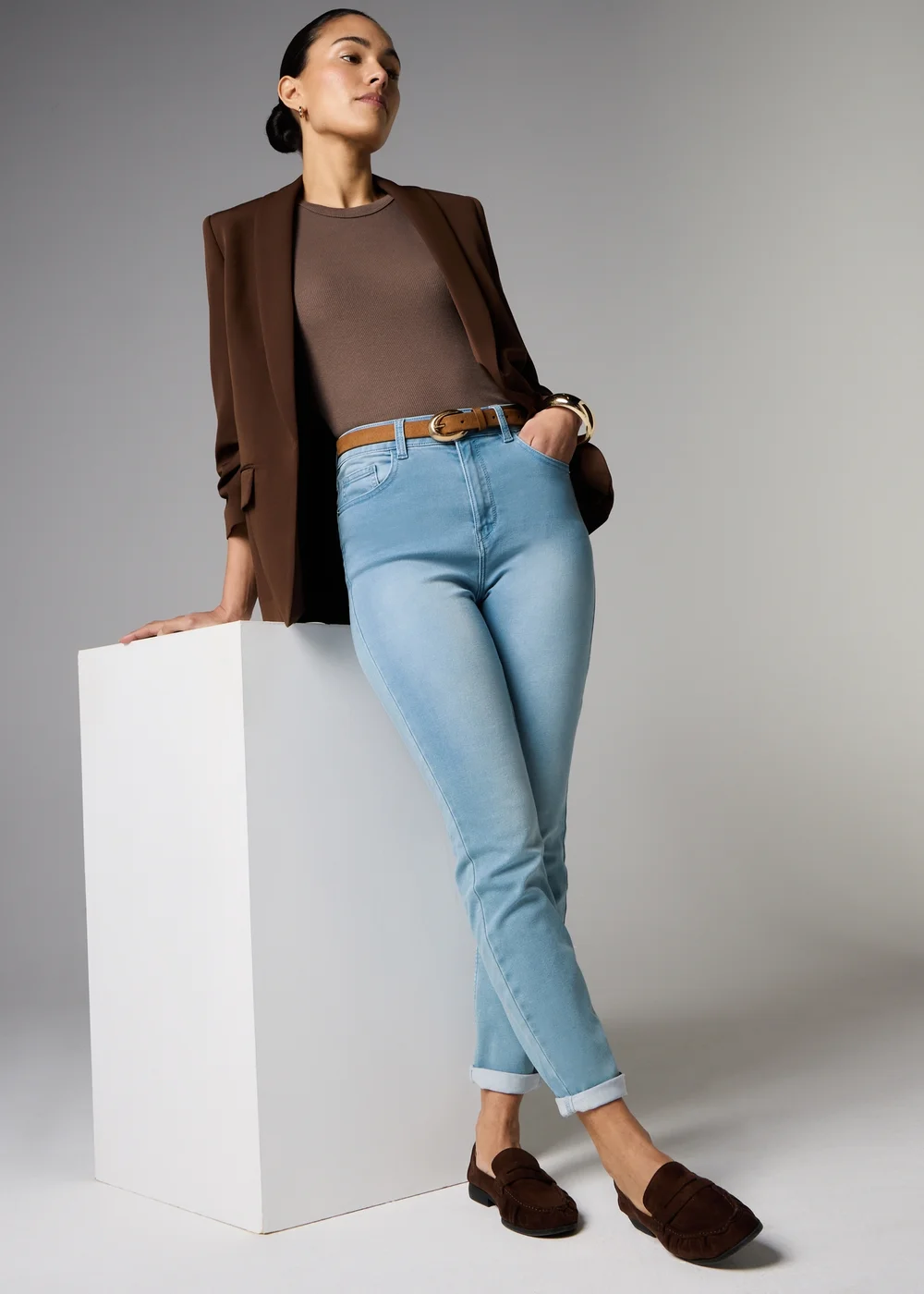 Jolie Light Wash Comfort Slim Fit Jeans - Size 8 Image 3