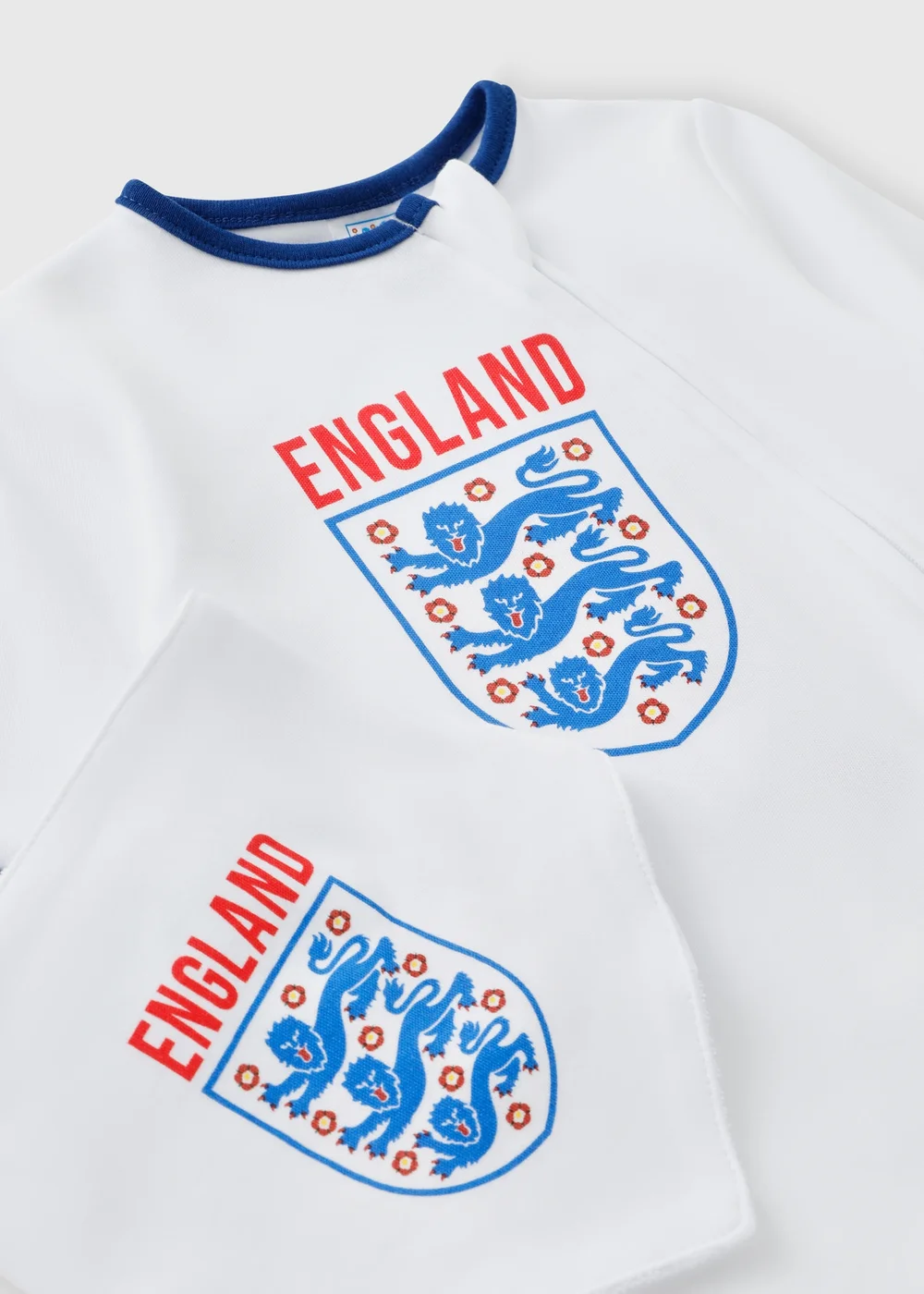 England Baby White Sleepsuit & Bib Set (0-18mths) - 9-12 months Image 2