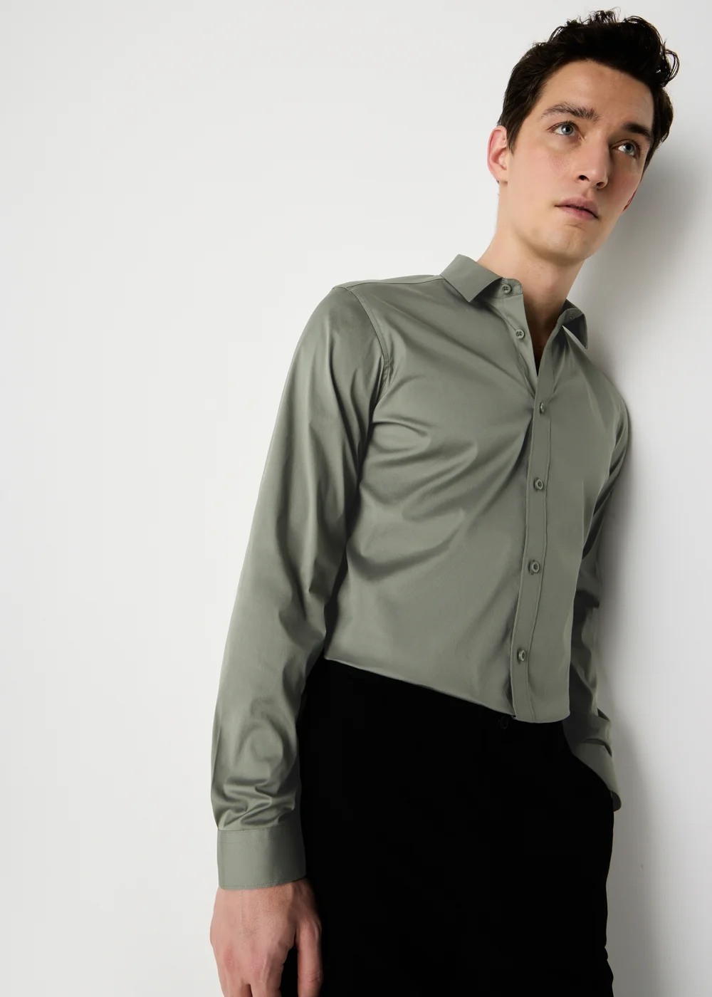 Green Performance Slim Fit Shirt - XL Image 1