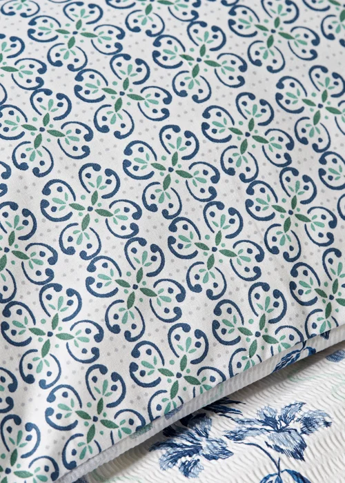 Blue Palm Tile Duvet Set - Single Image 3