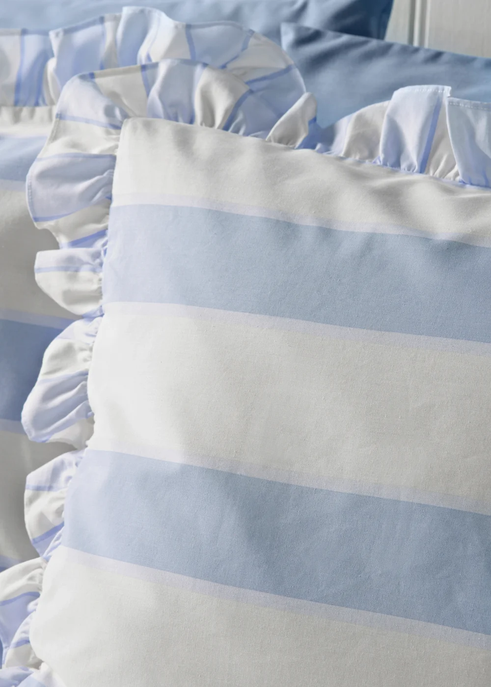 Blue Stripe Frill Duvet Set - Double Image 2