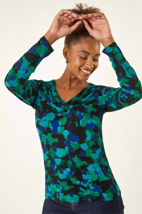 Roman Green Printed V-Neck Stretch Top - 12 Image 4