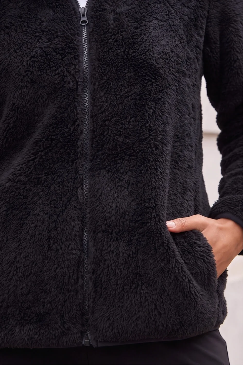 Roman Black Soft Sherpa Fleece Jacket - XL Image 4