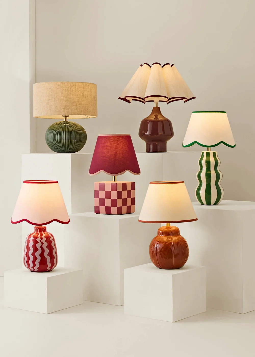 ValueLights Evie Burgundy Checkerboard Table Lamp with Scallop Shade - One Size Image 4