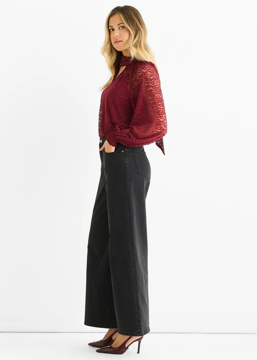Gini London Burgundy Animal Lace Neck Tie Detail Blouse - 12 Image 4