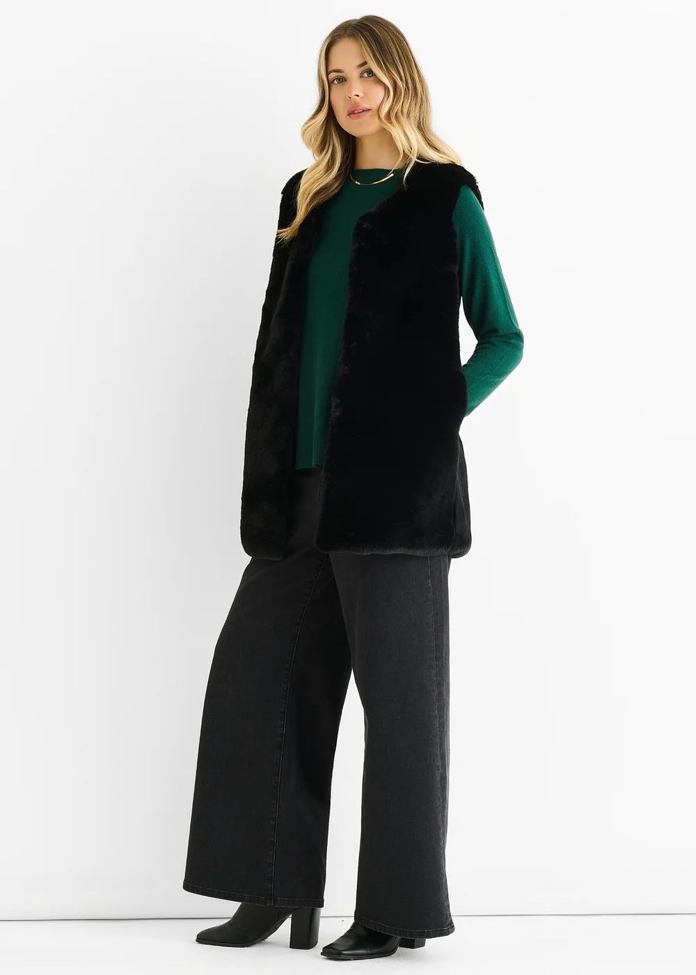 Gini London Black No Cut Faux Gilet Fur Sleeveless Jacket - M/L Image 4