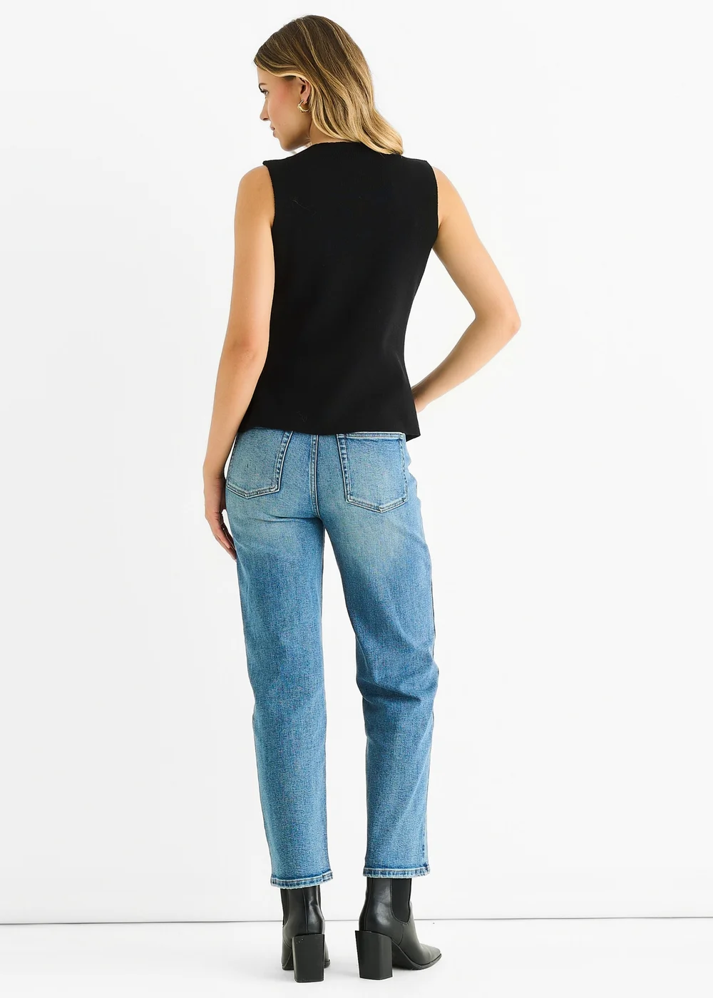 Gini London Black Button Front Compact Knit Waistcoat - S/M Image 2