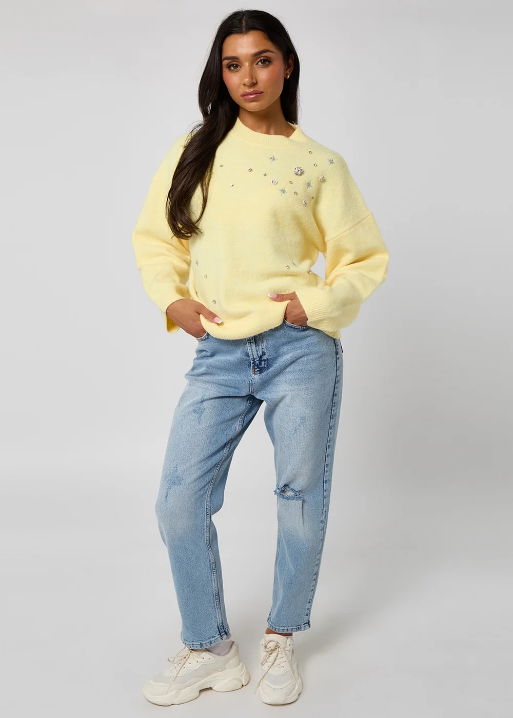 Urban Bliss Embellished Embroidery Jumper - L Image 3