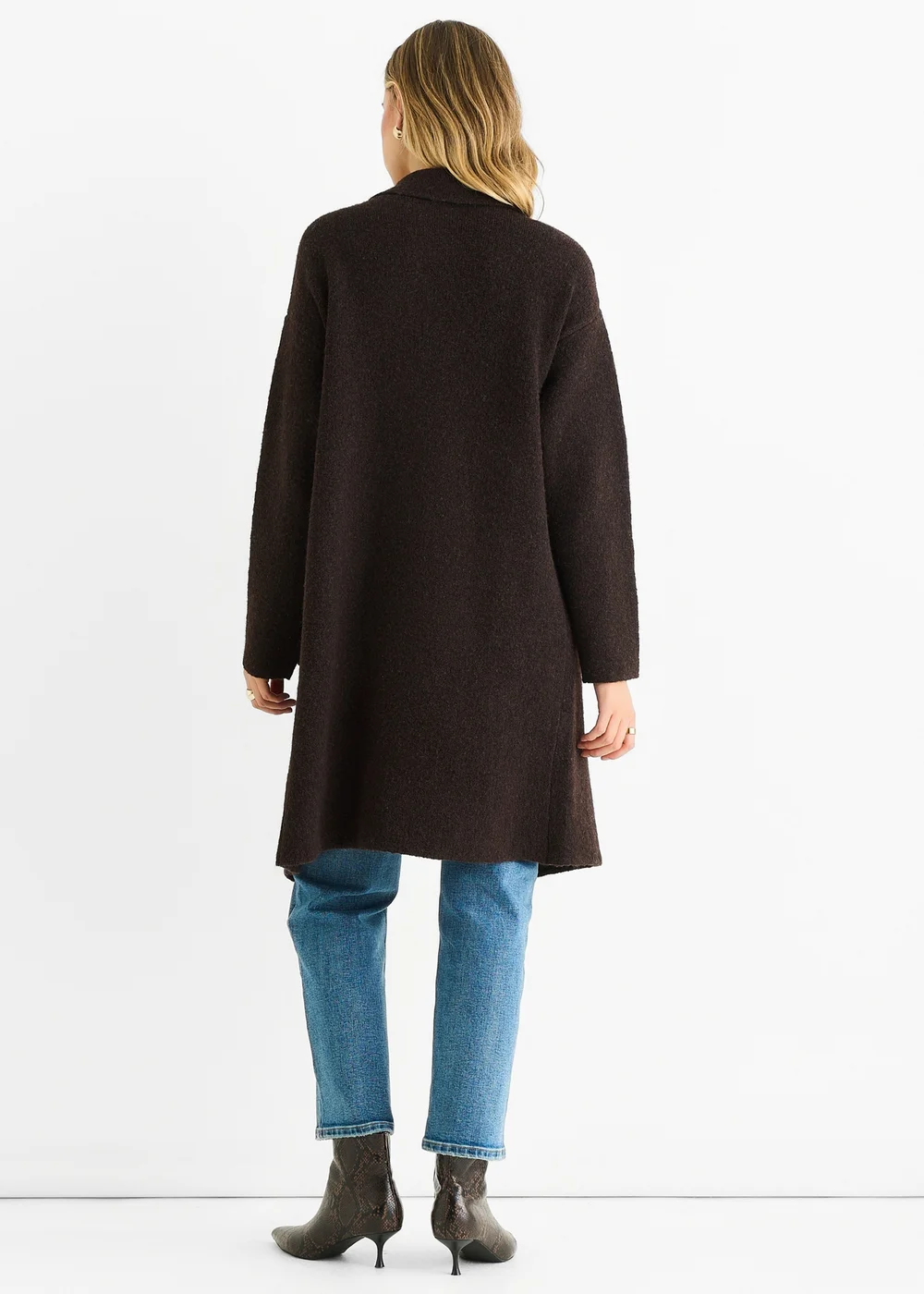 Gini London Chocolate Wool Mix Longline Edge to Edge Cardigan - Medium/Large Image 2