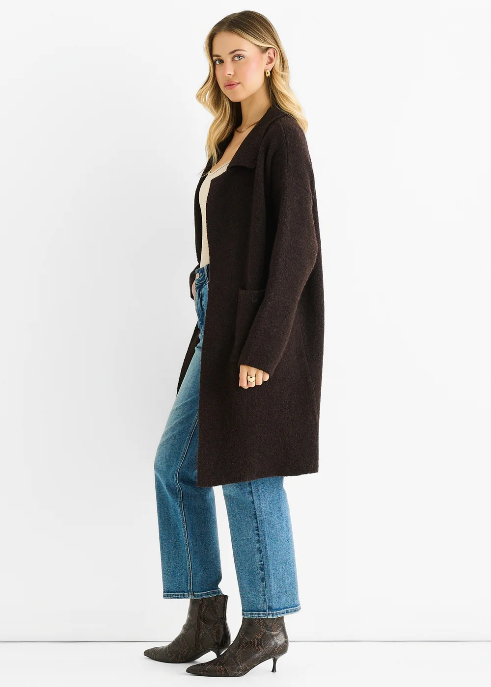 Gini London Chocolate Wool Mix Longline Edge to Edge Cardigan - Medium/Large Image 4
