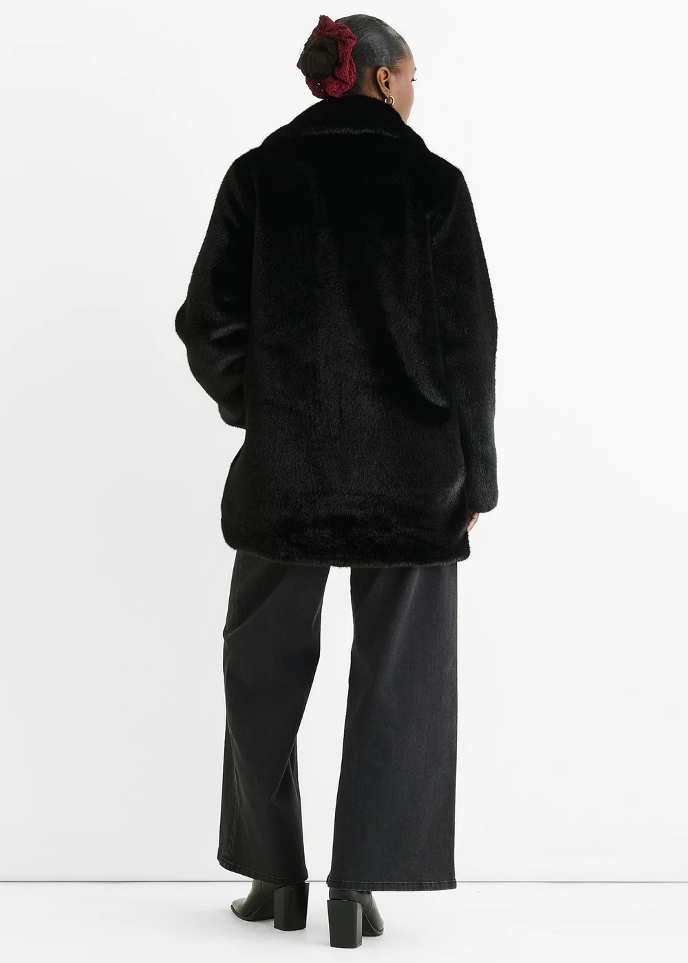 Gini London Black Faux Fur Double Breasted Longline Jacket - L/XL Image 2