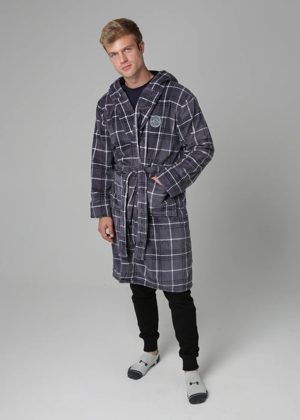 Tokyo Laundry Grey Check Print Dressing Gown - Medium Image 1