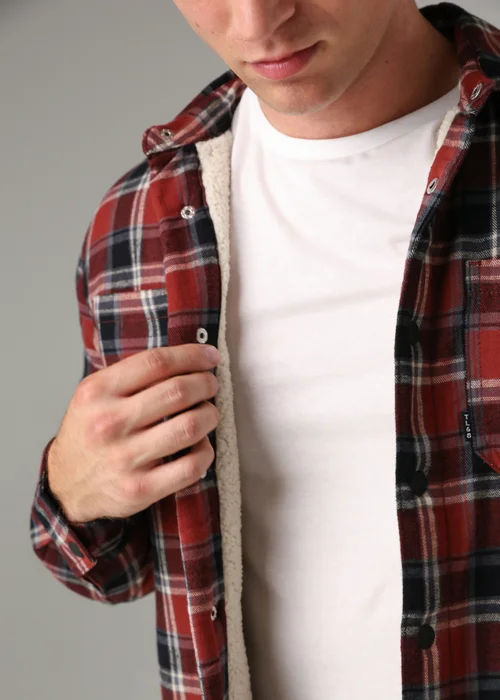 Tokyo Laundry Burgundy Checked Padded Shirt with Sherpa Lining - L Image 3