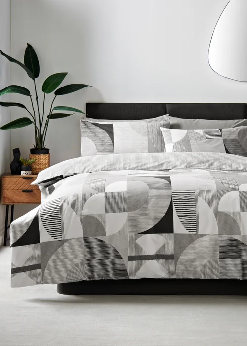 Grey Geometric Linear Duvet Set - Single Image 1
