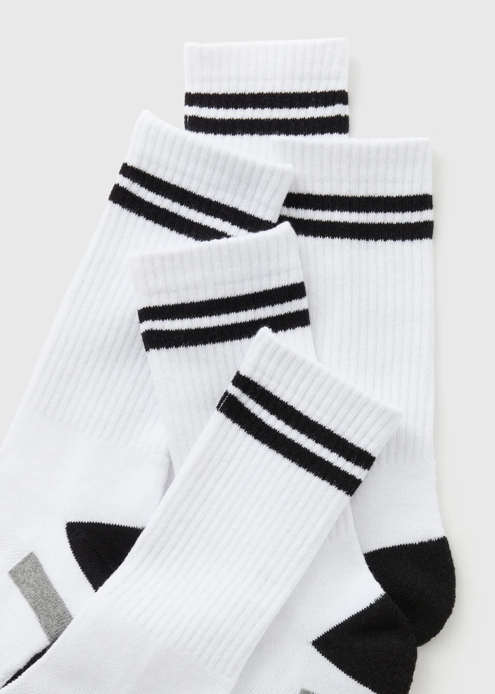5 Pack White Sports Socks - 6-8.5 Image 2