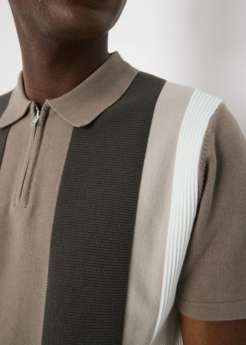Stone Colour Block Knitted Polo Shirt - L Image 3