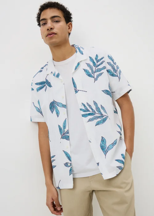 White Leaf Embroidered Print Shirt - S Image 1