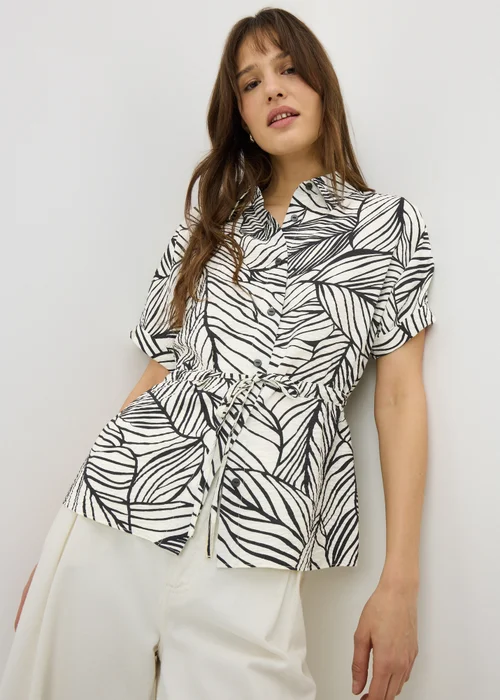 Black Leaf Print Tie Waist Co Ord Shirt - Size 28 Image 1