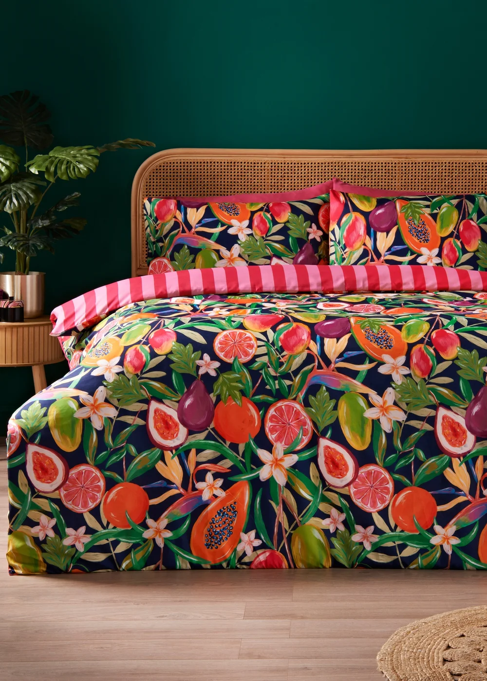 Multicolour Tropical Fruits Duvet Set - Single Image 1