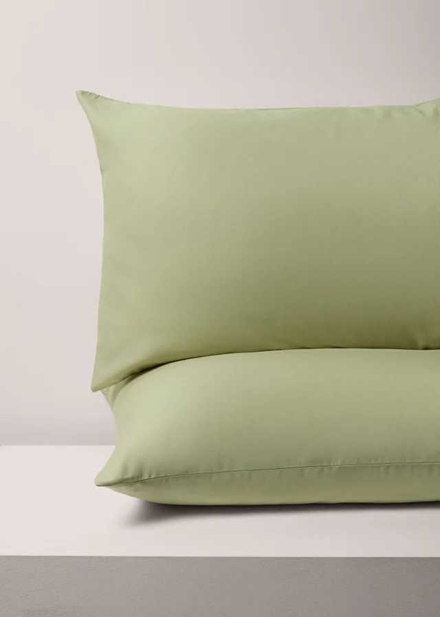 2 Pack Green Polycotton Housewife Pillowcases