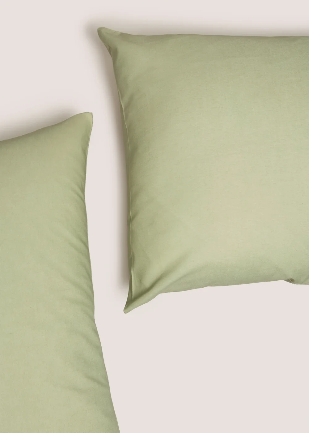 Green Housewife Pillow Cases Image 2