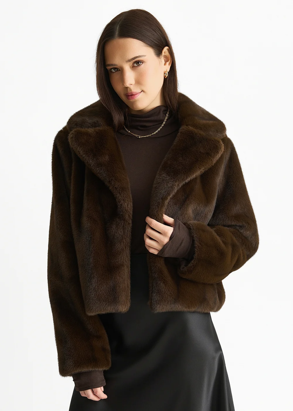 Gini London Coffee Crushed Look Faux Fur Cropped Jacket - M/L Image 3