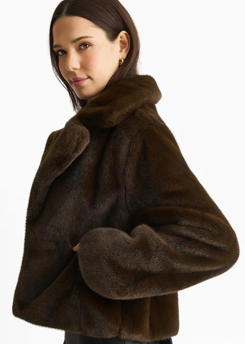 Gini London Coffee Crushed Look Faux Fur Cropped Jacket - M/L Image 4