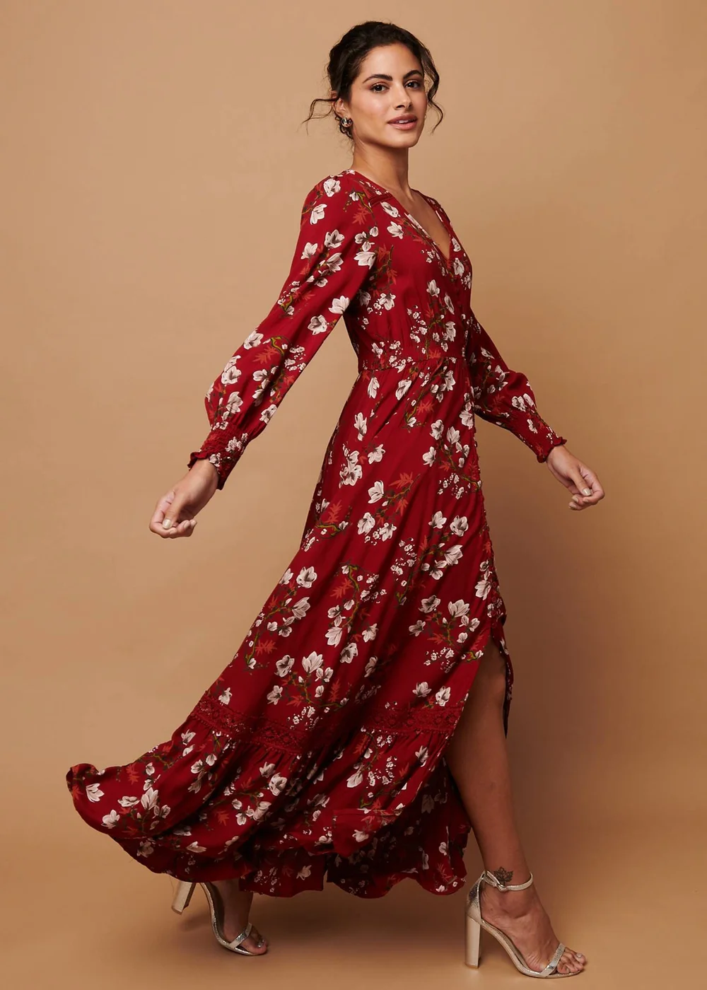 Izabel London Red Floral Long Sleeve Lace Trim Maxi Dress - Size 8 | Matalan Izabel London Red Floral Long Sleeve Lace Trim Maxi Dress - Size 8 | Matalan