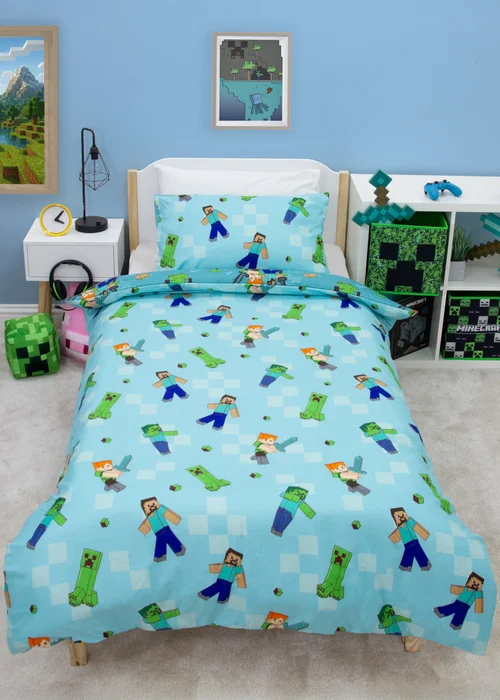 Minecraft Level Up Blue Duvet Cover - Single Image 2