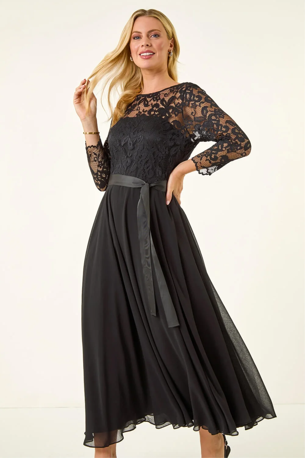 Roman Black Petite Lace Contrast Bodice Dress - 18 | Matalan Roman Black Petite Lace Contrast Bodice Dress - 18 | Matalan