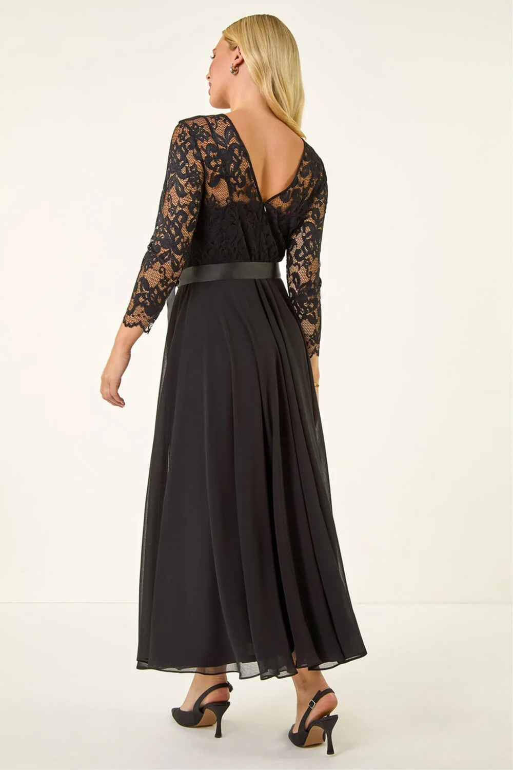 Roman Black Petite Lace Contrast Bodice Dress - 18 | Matalan Roman Black Petite Lace Contrast Bodice Dress - 18 | Matalan