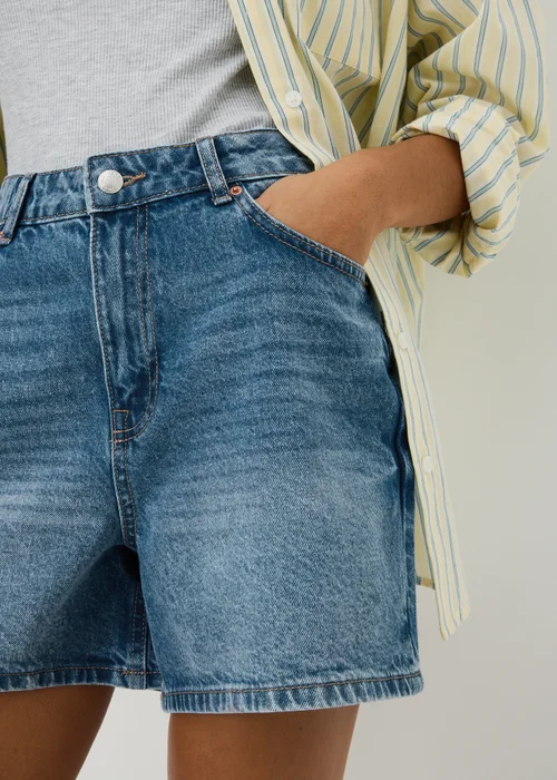 Mid Wash Mom Denim Shorts - 8 Image 2