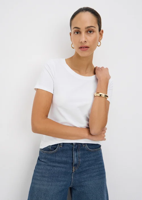 White Fitted T-Shirt - 20 Image 1