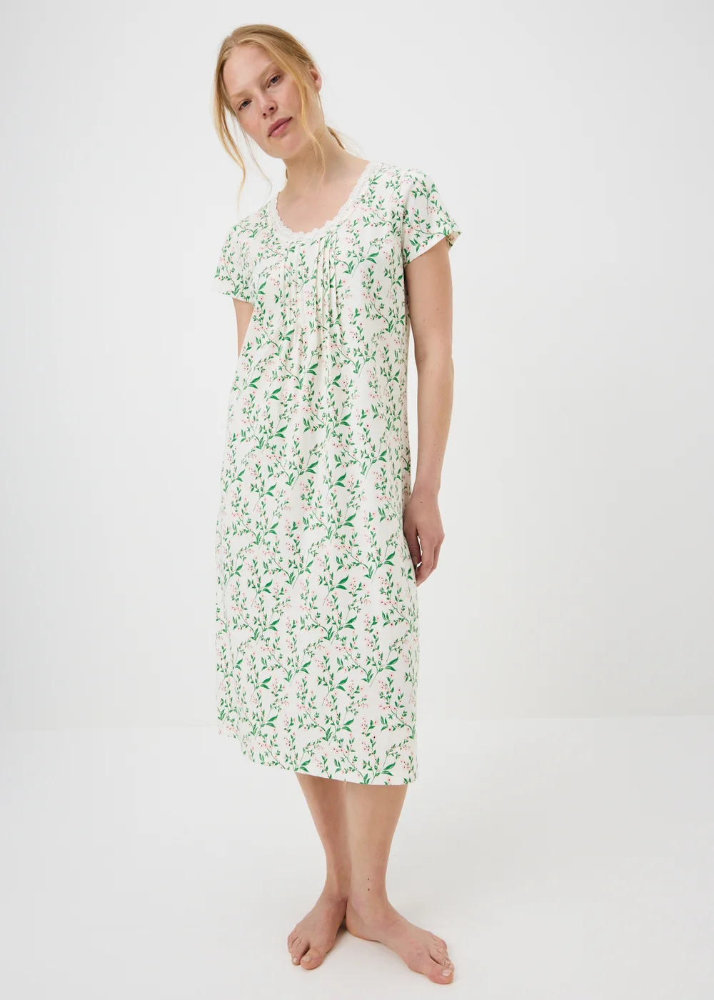 Cream Floral Lace Longline Nightie - M Image 1