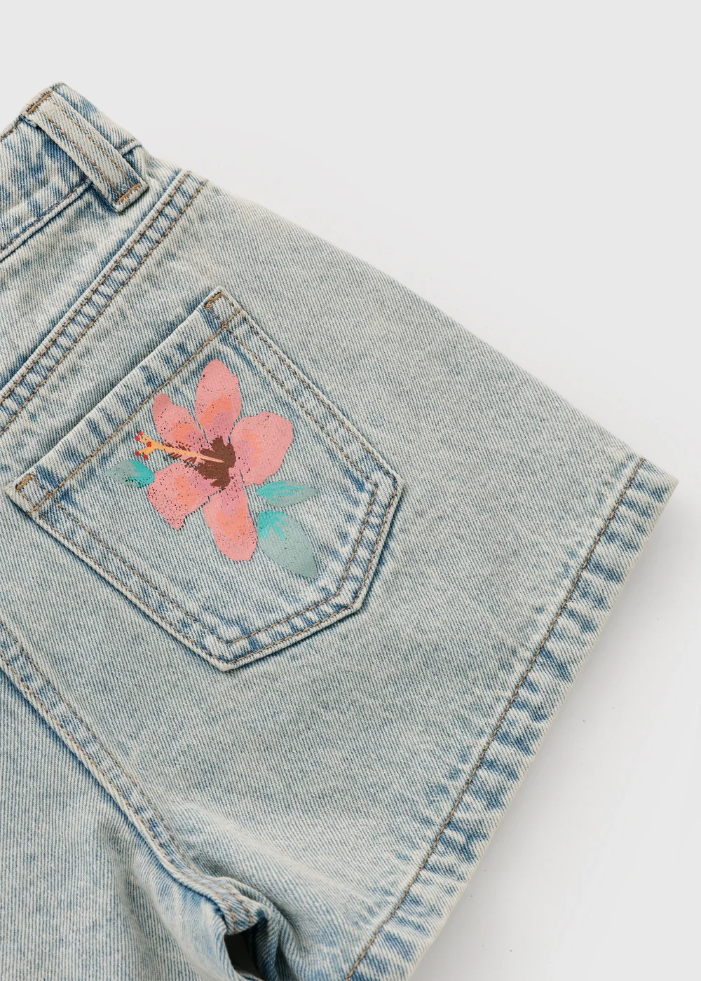 Girls Light Blue Hibiscus Flower Denim Shorts (7-15yrs) - 7 Yrs Image 2