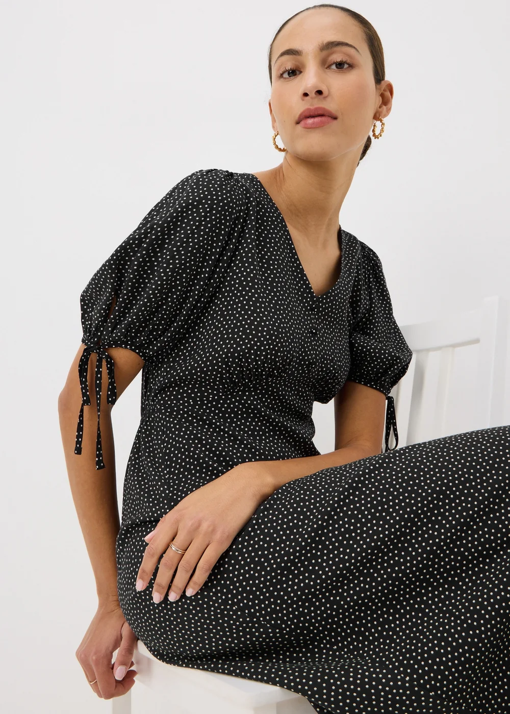 Black Spot Print Midi Tea Dress - Size 8 Image 3