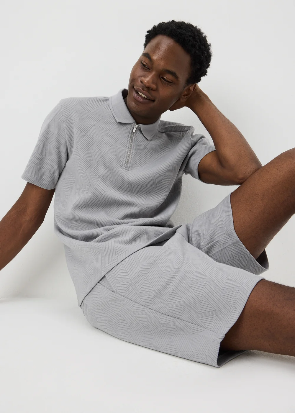 Grey Diamond Texture Co Ord Shorts - S Image 1